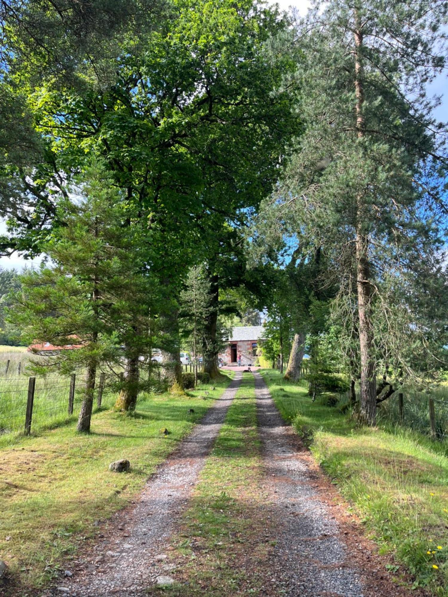 Stoneymollan Over Loch Lomond Villa Balloch Exterior photo